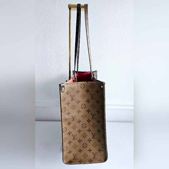 Louis Vuitton Reverse Monogram Onthego GM - Picture 4 of 13